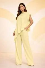 Conjunto Feminino Comfy Blusa Assimétrica E Calça Pantalona